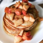 apple-cinnamon-pancakes